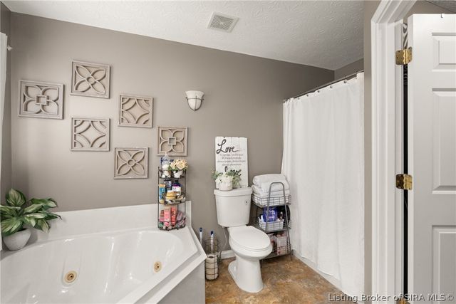 5268 Sanibel Vista, Jeffersonville, IN 47130