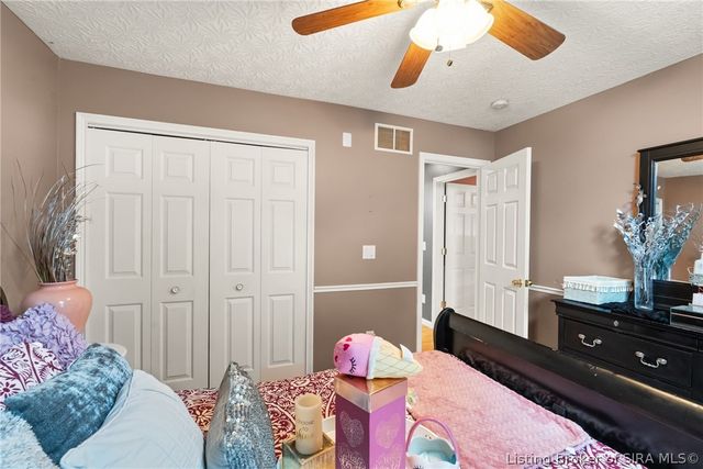 5268 Sanibel Vista, Jeffersonville, IN 47130