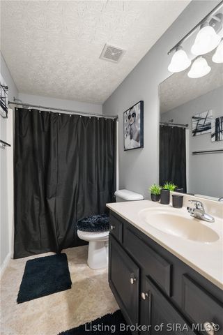 5268 Sanibel Vista, Jeffersonville, IN 47130