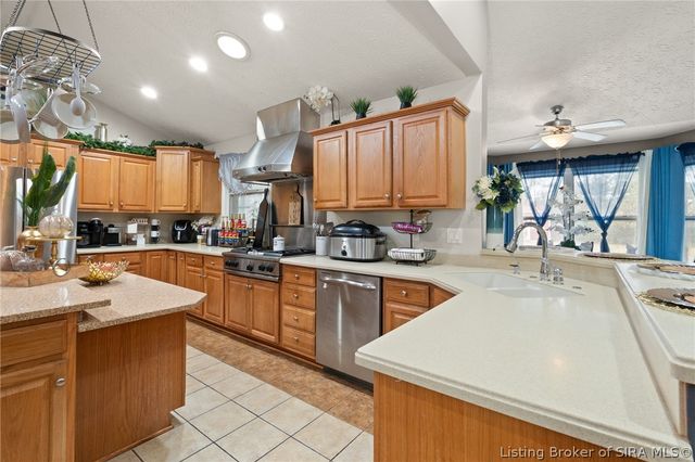 5268 Sanibel Vista, Jeffersonville, IN 47130
