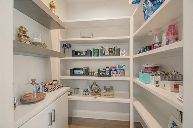 10313 W 151 Place, Overland Park, KS 66221