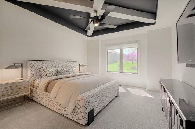10313 W 151 Place, Overland Park, KS 66221