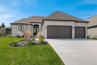 10313 W 151 Place, Overland Park, KS 66221