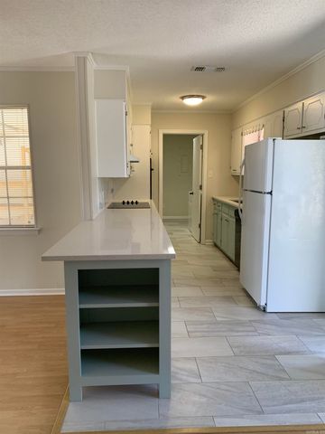 1912 Fairmont Drive, Benton, AR 72015