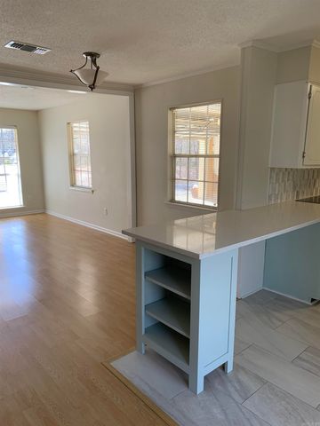 1912 Fairmont Drive, Benton, AR 72015