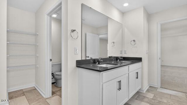 836 Comice Pear Way, Willow Springs, NC 27592