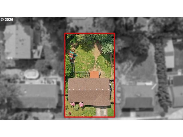 892 Ne 28TH St, Gresham, OR 97030