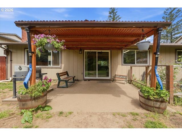 892 Ne 28TH St, Gresham, OR 97030