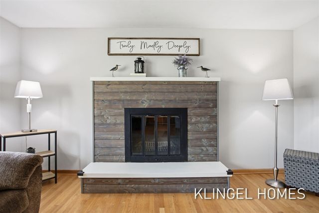 15516 Pruin Street, Spring Lake, MI 49456