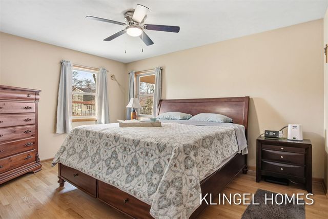 15516 Pruin Street, Spring Lake, MI 49456