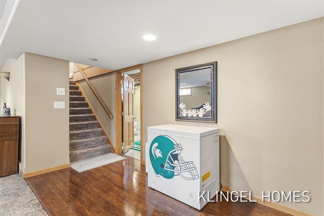 15516 Pruin Street, Spring Lake, MI 49456