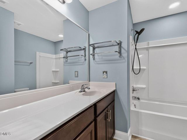 46 E Porthaven Way, Clayton, NC 27527