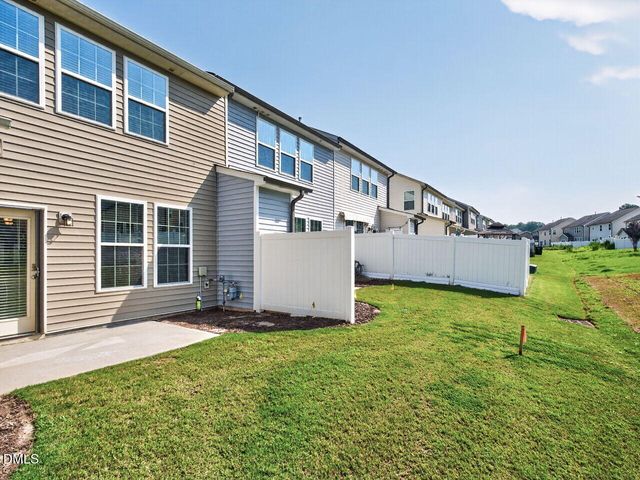 46 E Porthaven Way, Clayton, NC 27527