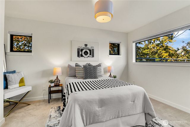 1942 7th Avenue W, Seattle, WA 98119