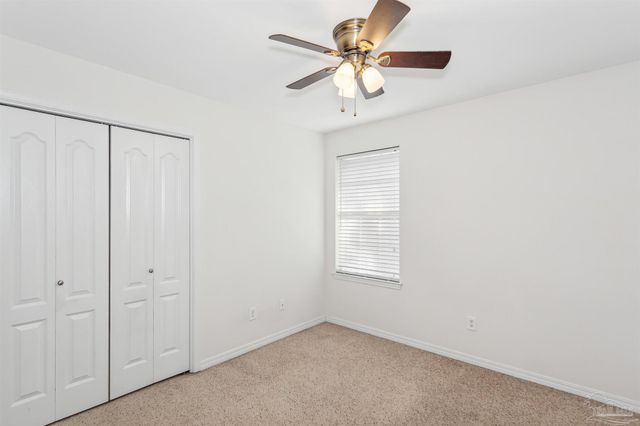 5933 Dunridge Dr, Pace, FL 32571