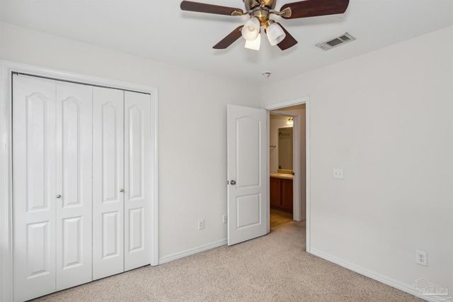 5933 Dunridge Dr, Pace, FL 32571