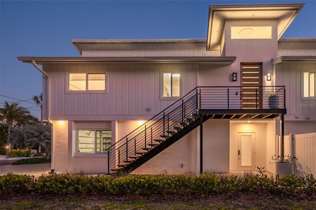 4938 COMMONWEALTH DRIVE, Sarasota, FL 34242