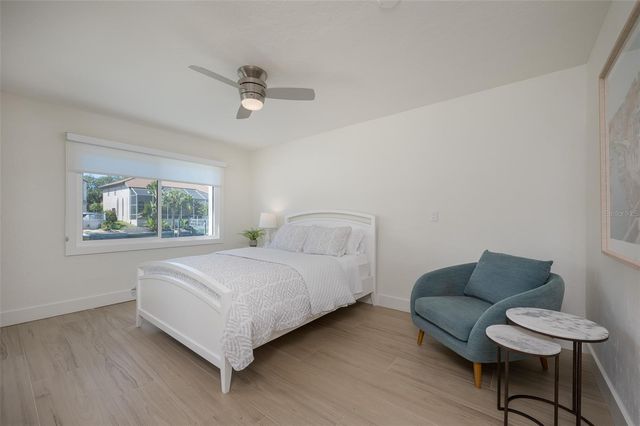 4938 COMMONWEALTH DRIVE, Sarasota, FL 34242