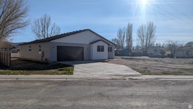 268 N SALINA CREEK DR, Salina, UT 84654