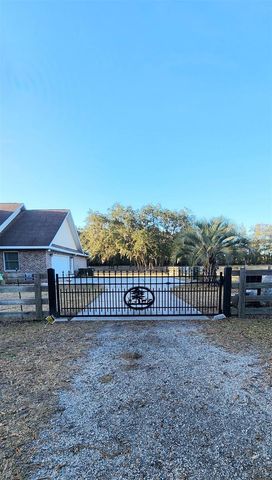 15806 SW 103RD AVENUE, Archer, FL 32618