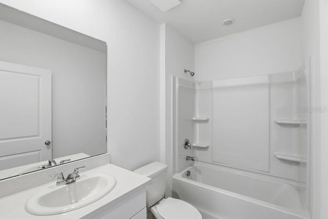 7468 SANDSTONE DRIVE, Groveland, FL 34736