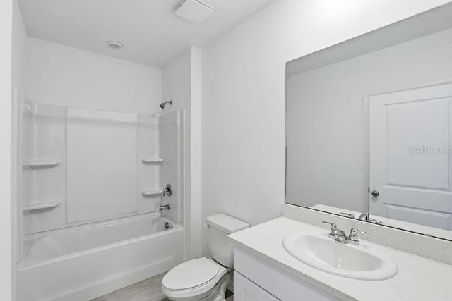 7468 SANDSTONE DRIVE, Groveland, FL 34736