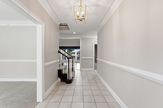 1622 Buckingham Dr, Murfreesboro, TN 37129