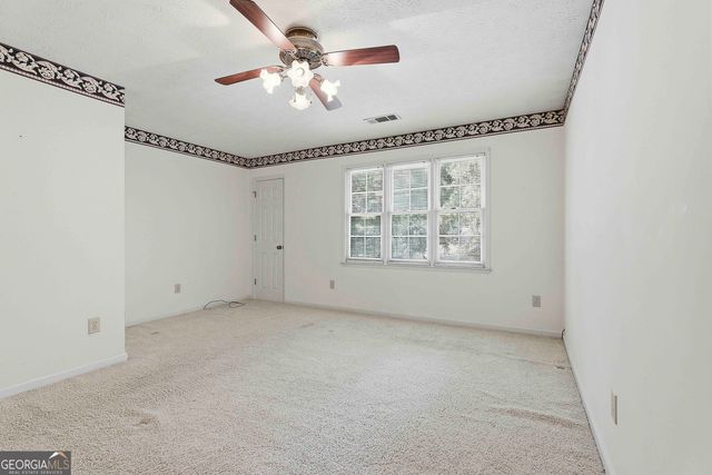 100 Jennings Yard, Peachtree City, GA 30269