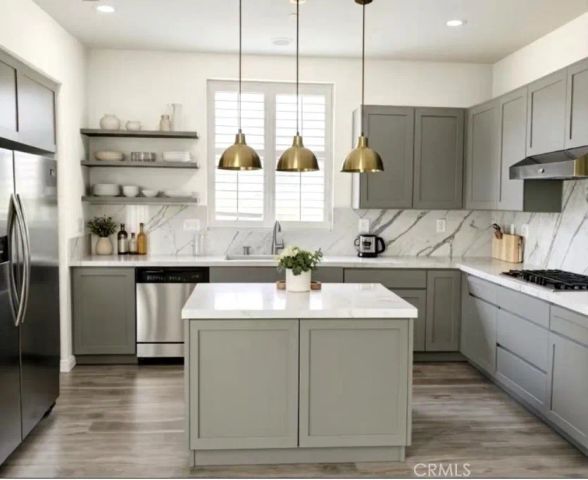 60 Bombay, Irvine, CA 92620