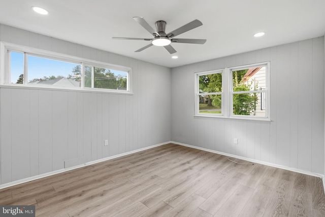 226 OXFORD CIR, Norristown, PA 19403