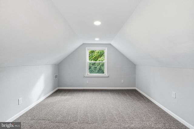 226 OXFORD CIR, Norristown, PA 19403