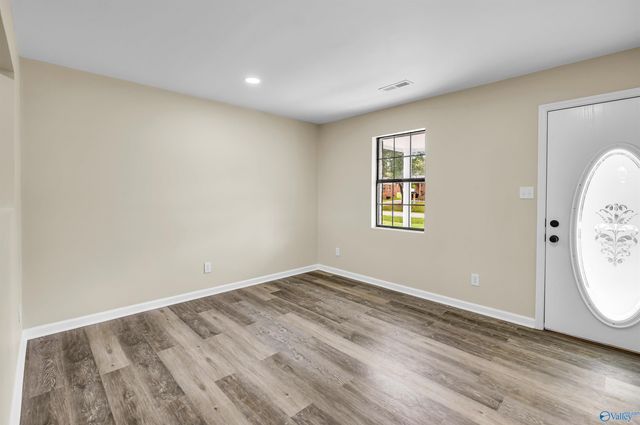 1152 James Avenue, Courtland, AL 35618