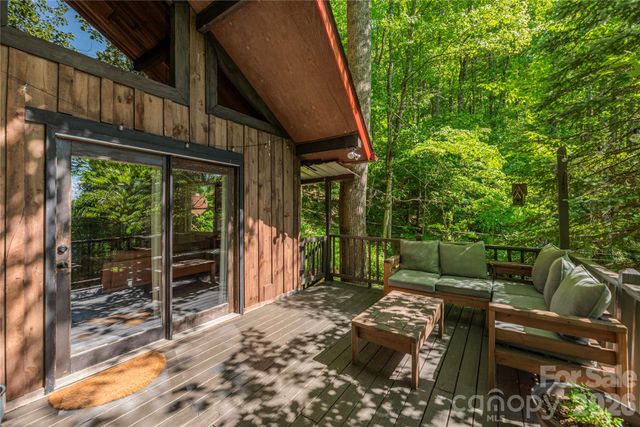 154 Timberside Drive, Mars Hill, NC 28754
