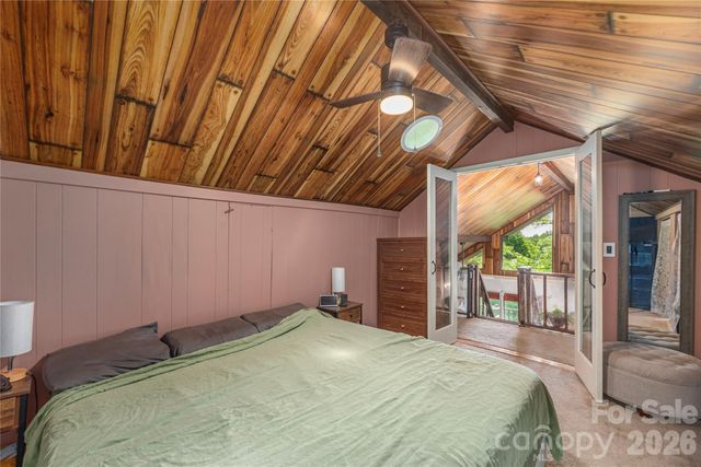 154 Timberside Drive, Mars Hill, NC 28754