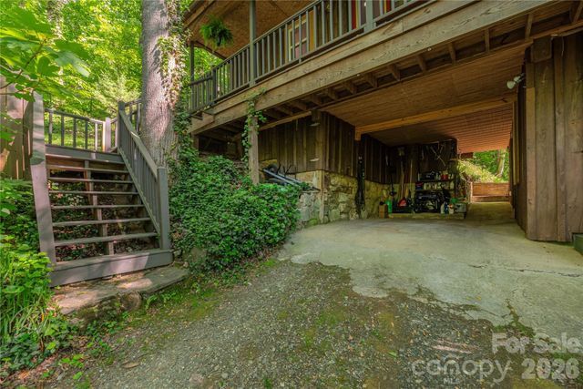 154 Timberside Drive, Mars Hill, NC 28754