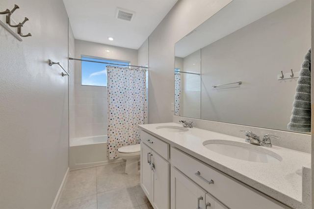 10721 SW Estella Lane, Port St. Lucie, FL 34987