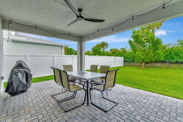 10721 SW Estella Lane, Port St. Lucie, FL 34987