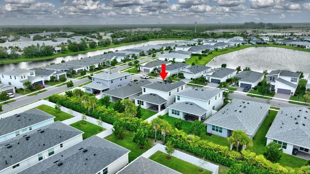 10721 SW Estella Lane, Port St. Lucie, FL 34987