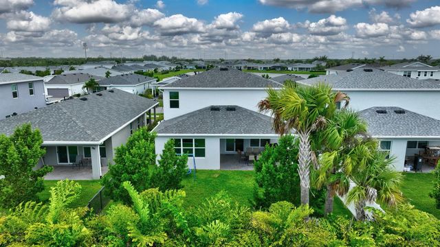 10721 SW Estella Lane, Port St. Lucie, FL 34987