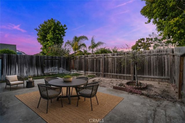 1491 Bathurst Drive, Santa Maria, CA 93455
