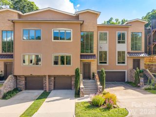 26 Macallan Lane, Asheville, NC 28805