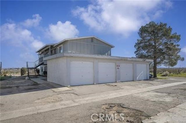 17926 Hermosa Street, Adelanto, CA 92301