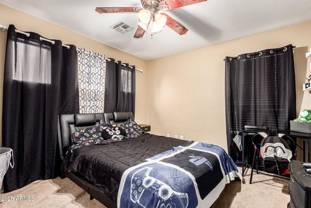 1643 E WILDHORSE Place, Chandler, AZ 85286