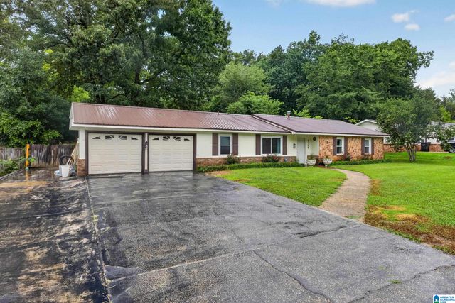 2122 VICKI DRIVE, Birmingham, AL 35235