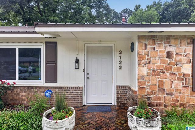 2122 VICKI DRIVE, Birmingham, AL 35235