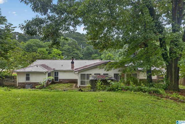 2122 VICKI DRIVE, Birmingham, AL 35235