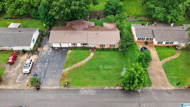 2122 VICKI DRIVE, Birmingham, AL 35235