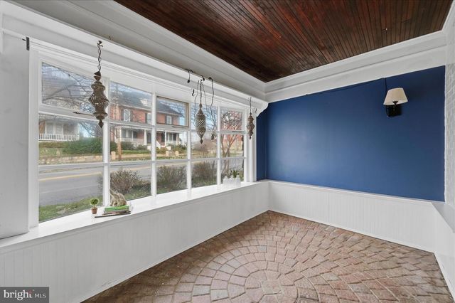 329 N MILDRED ST, Charles Town, WV 25414