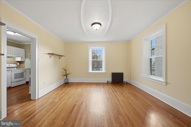 329 N MILDRED ST, Charles Town, WV 25414