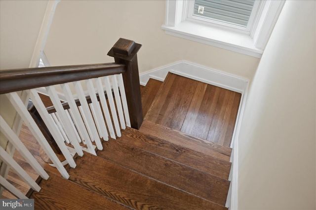 329 N MILDRED ST, Charles Town, WV 25414